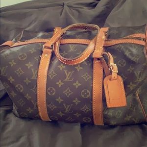 Authentic Vintage Louis Vuitton Sac Souple 35